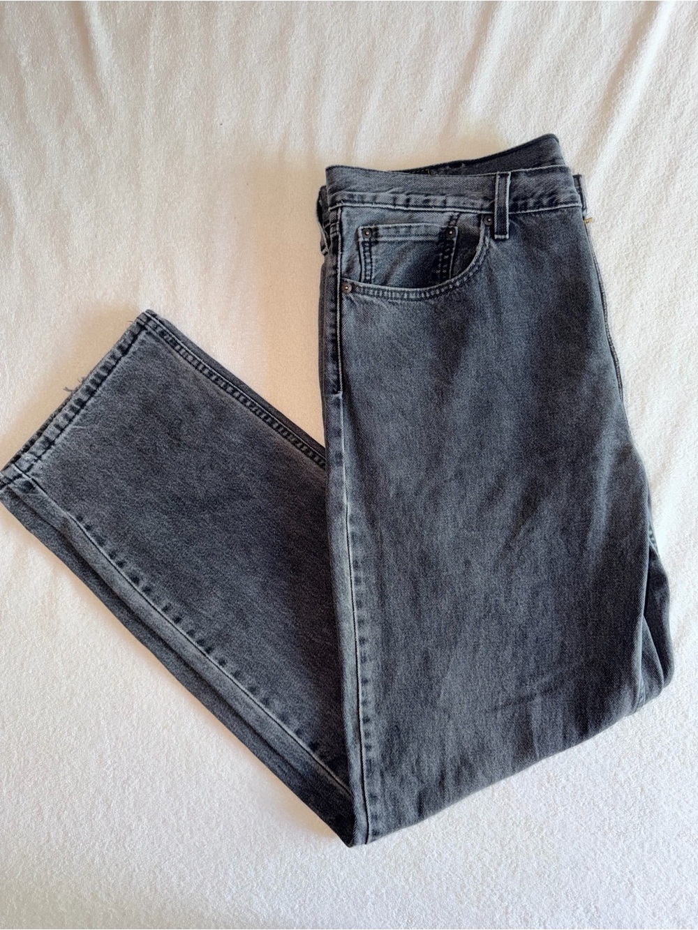 Levi’s 550 Men's Black Wash Straight-Leg Jeans